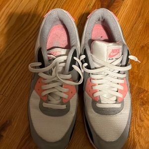 Air max 90 used with no box